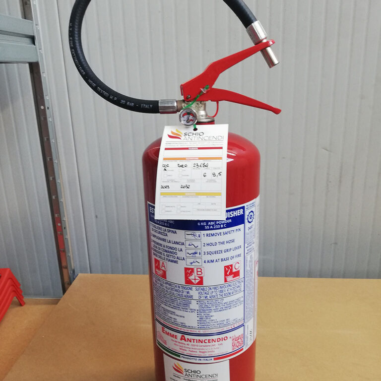 Servizi Schio Antincedi 2 Estintori portatili a schiuma e a polvere 1